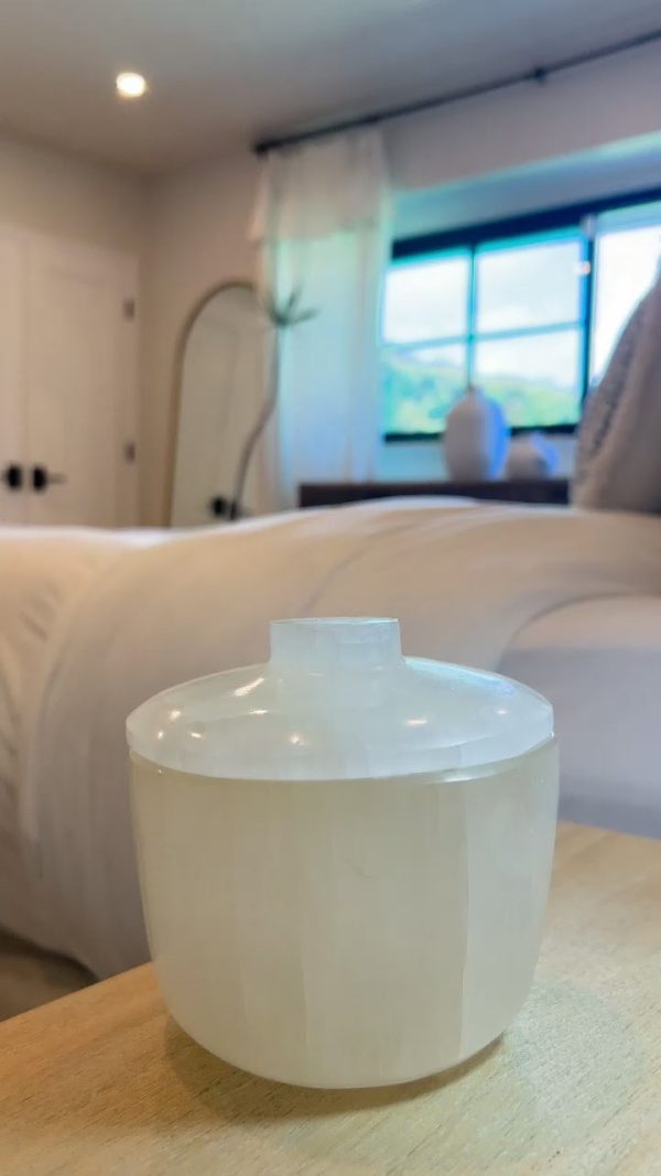 Selenite Charging Box - Image 2