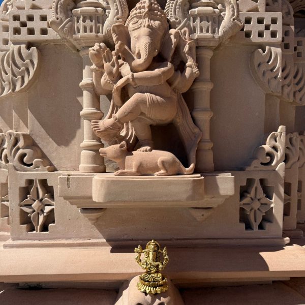 Ganesh Brass Altar Statue - Image 4