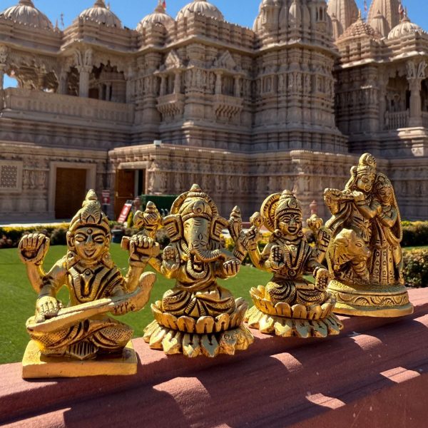 Saraswati Brass Altar Statue - Image 2