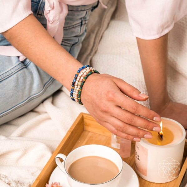 Aphrodite’s Admiration: Eternal Love Bracelet Pack of 4 - Image 2