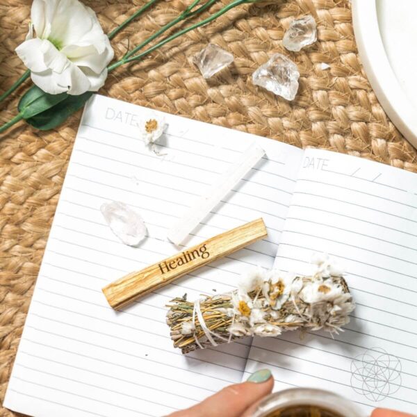 Heal My Heart - Holistic Healing Smudge Kit (5 pieces) - Image 3