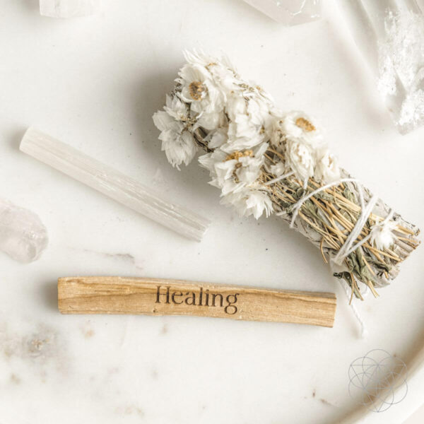 Heal My Heart - Holistic Healing Smudge Kit (5 pieces) - Image 5