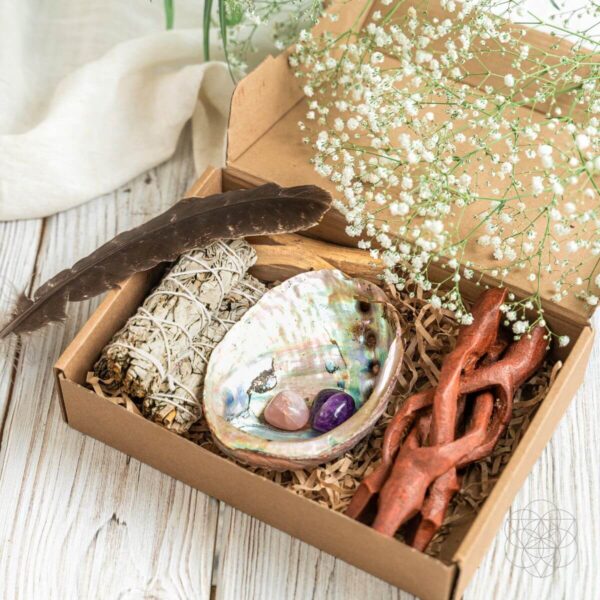 Master Cleanse - Deluxe Smudging Kit (10-Pieces) - Image 4