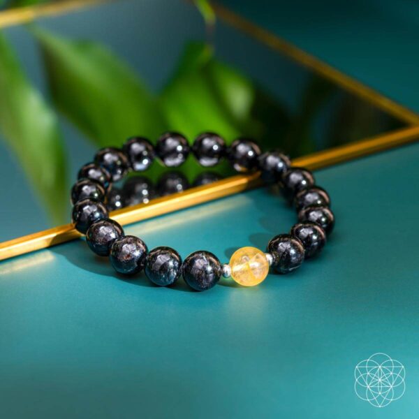 The Arfvedsonite Deep Healing Bracelet - Image 7